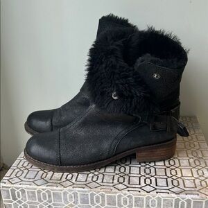 Matt Bernson Leather & Faux Fur Lined Button Booties Women's size 7
